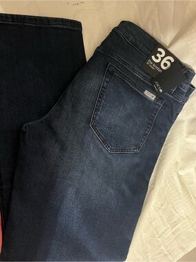 Joe's Jeans Dark Indigo Slim Fit The Brixton - 36